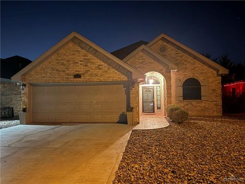 3101 N Kenyon Rd, Edinburg, TX, 78542-4703 | Card Image