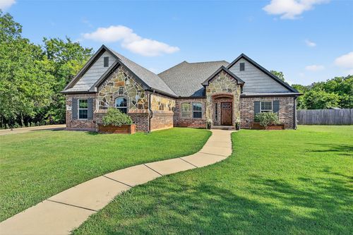 113 Lauren Ln, Pottsboro, TX, 75076-9572 | Card Image