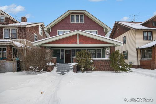 2026 Francis Ave, Grand Rapids, MI, 49507-3015 | Card Image