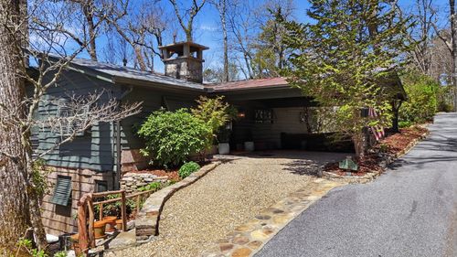 172 Dogwood Dr, Highlands, NC, 28741-8547 | Card Image