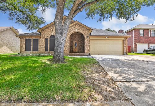 12714 Hidden Castle Dr, Houston, TX, 77015-2025 | Card Image
