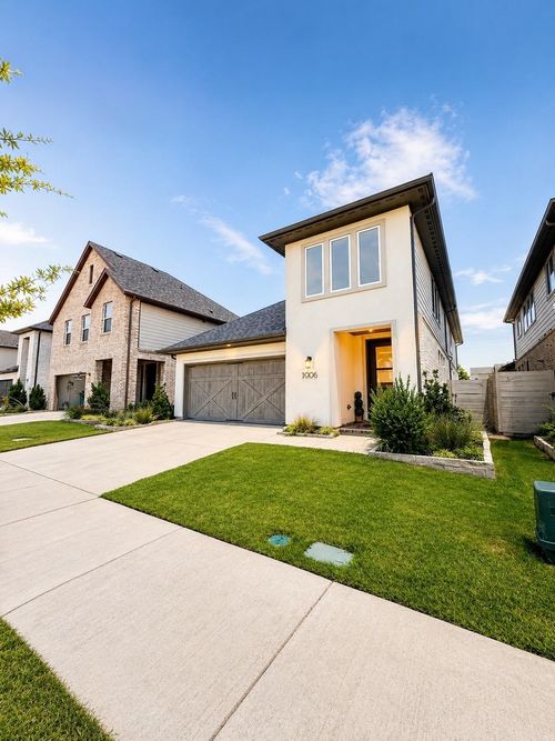 1006 Saffron Dr, Argyle, TX, 76226-3711 | Card Image