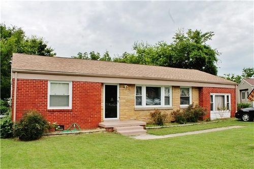 405 E Sunset Dr, Lebanon, TN, 37087-3857 | Card Image