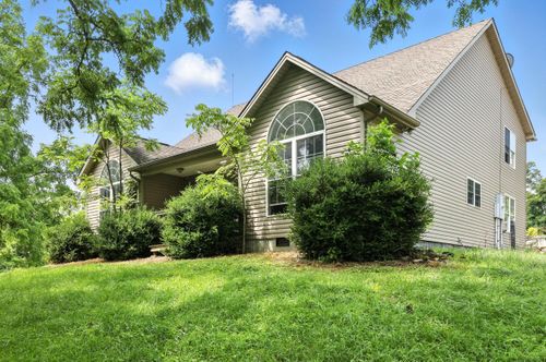 768 Gunnell Rd, Sadieville, KY, 40370-9553 | Card Image