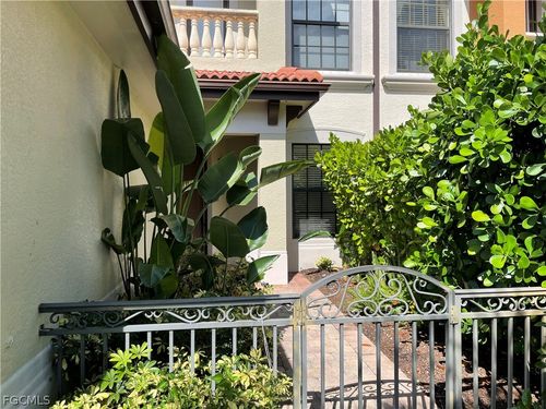 3101-1307 Corso Palermo Ct, NAPLES, FL, 34105-4985 | Card Image