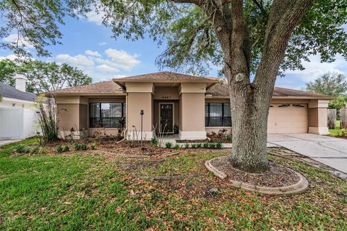 9407 Pebble Glen Ave, TAMPA, FL, 33647-2435 | Card Image