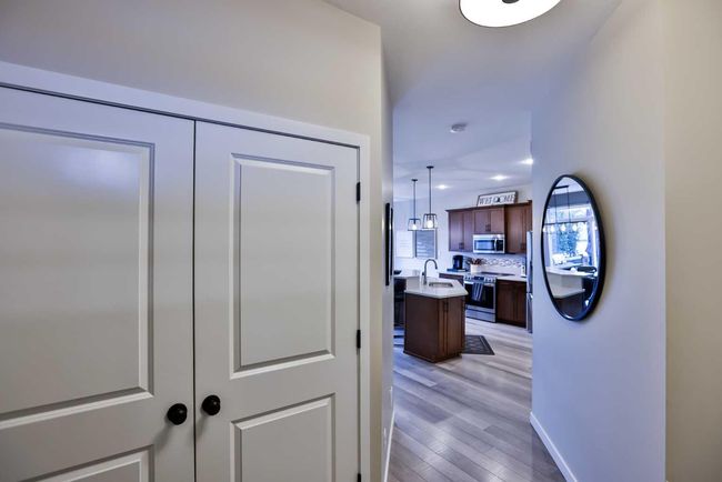 462 Mt Sundance Landing W, House other with 4 bedrooms, 4 bathrooms and 4 parking in Lethbridge AB | Image 4