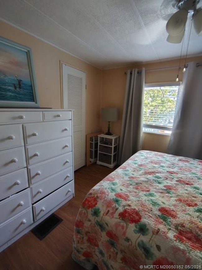 4225 1 St Ct, House other with 2 bedrooms, 2 bathrooms and 1 parking in Lantana FL | Image 12