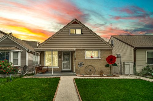 1707 N 35th Ave, Stone Park, IL, 60165-1025 | Card Image