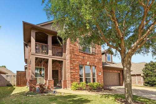 8308 Spitfire Trl, Aubrey, TX, 76227-1229 | Card Image