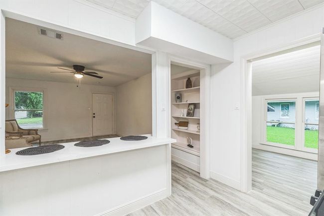 505 Winding Way St, House other with 3 bedrooms, 2 bathrooms and null parking in Lake Jackson TX | Image 13