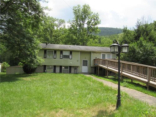 18 Mark Circle, Naples, NY, 14512 | Card Image