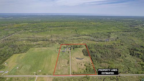 5767 E Neuman Rd, South Range, WI, 54874-8452 | Card Image