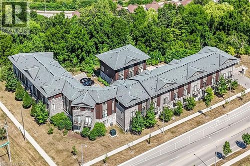 12-23 Echovalley Dr, Stoney Creek, ON, L8J0K4 | Card Image