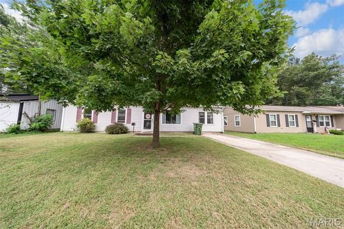5 King Dr, Rolla, MO, 65401-3915 | Card Image