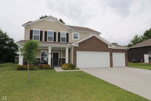 203 Abby Ln, Batesville, IN, 47006-9402 | Card Image