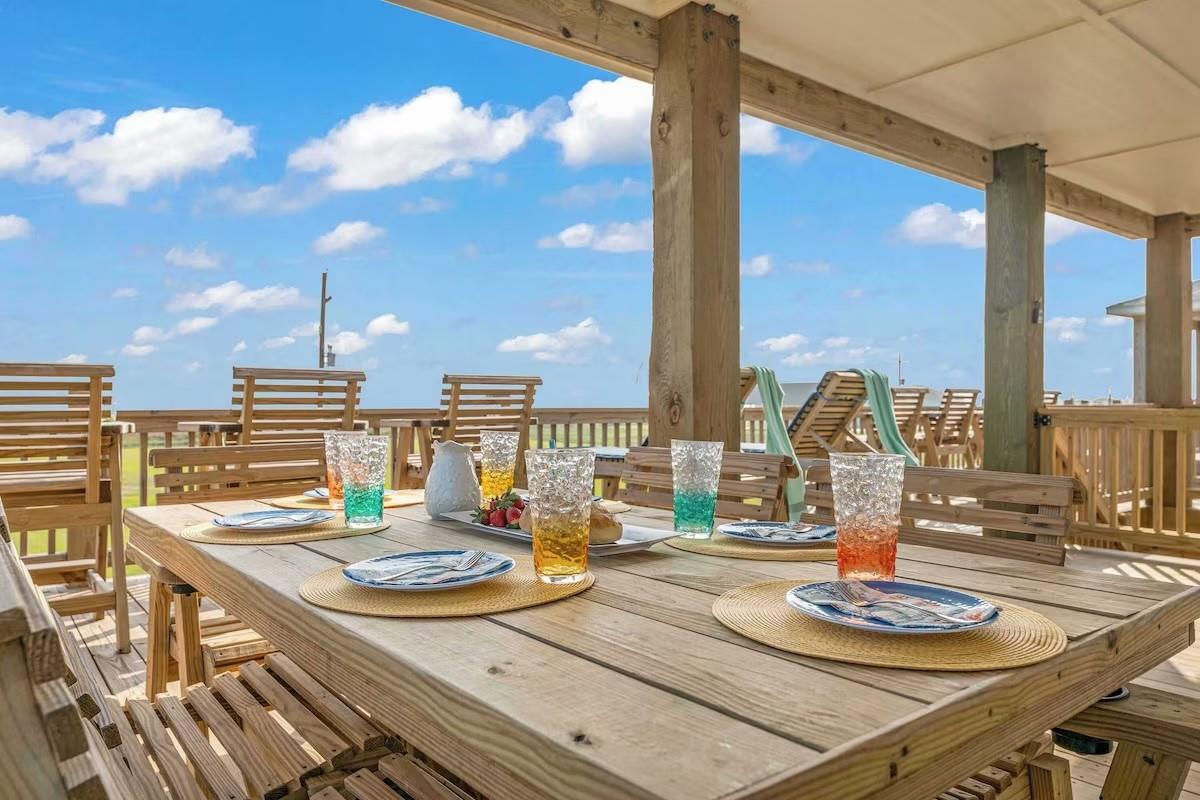 Residential in Crystal Beach 4