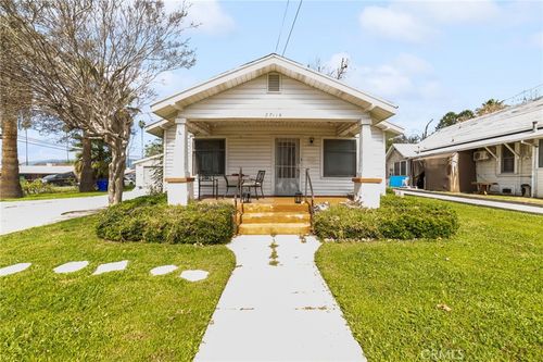 27116 Pacific St, Highland, CA, 92346-2534 | Card Image