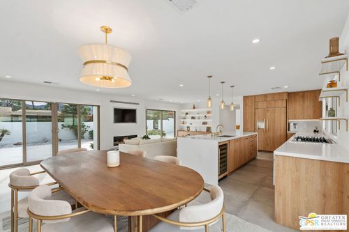 47946 Silver Spur Trl, Palm Desert, CA, 92260-6117 | Card Image