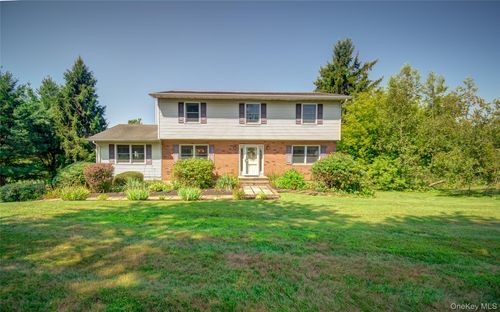 54 Clearview Cir, East Fishkill, NY, 12533-6503 | Card Image