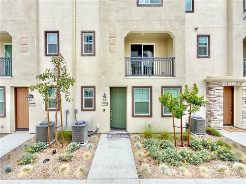2129 Yukon, Pomona, CA, 91766-5646 | Card Image
