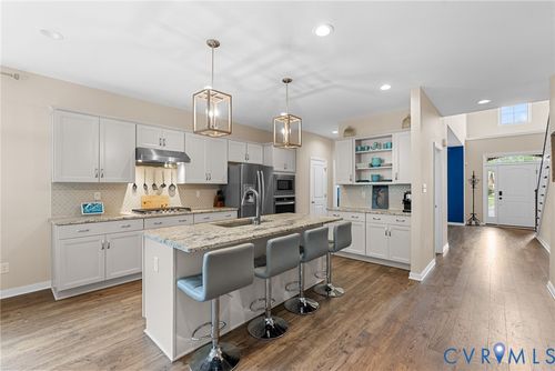 5365 Villa Green Ct, Providence Forge, VA, 23140-4501 | Card Image