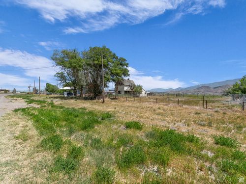 264 N Center St, Goshen, UT, 84633-7730 | Card Image