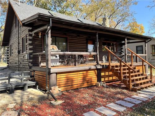 109 Timber Valley Dr, Linn Valley, KS, 66040-5402 | Card Image