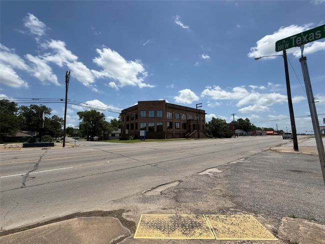 1100 S Austin Ave, Home with 0 bedrooms, 0 bathrooms and null parking in Denison TX | Image 18