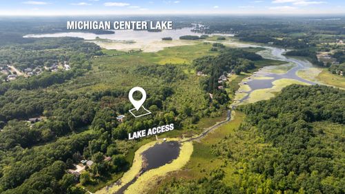 3 Peninsula Dr, Jackson, MI, 49201 | Card Image