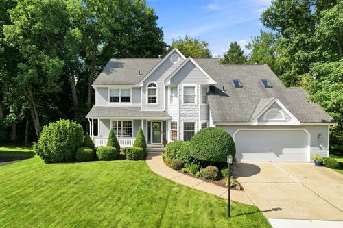 214 Scarborough Dr, Cheswick, PA, 15024-9724 | Card Image