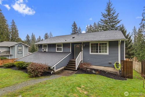 798 West Road, Sedro Woolley, WA, 98284 | Card Image