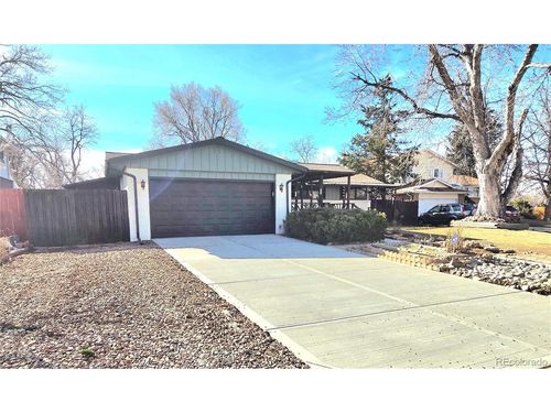 2341 S Kenton St, Aurora, CO, 80014-1717 | Card Image