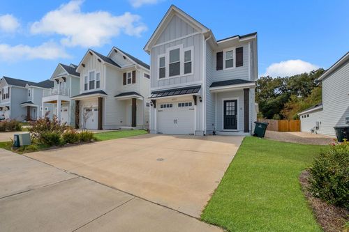 3693 Meadow Vista Ln, TALLAHASSEE, FL, 32308-5792 | Card Image