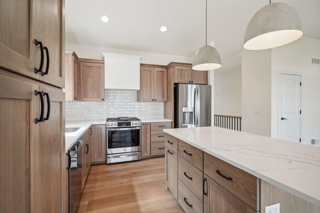 6479 Ridge View Way, Condo with 2 bedrooms, 2 bathrooms and null parking in Deforest WI | Image 14
