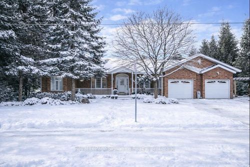 180 Russell St E, Clarksburg, ON, N0H1J0 | Card Image