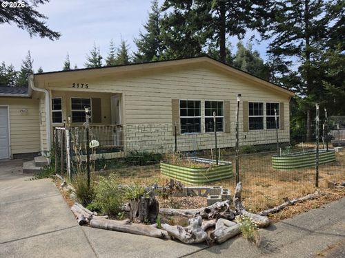 2175 Deady St, Port Orford, OR, 97465-8539 | Card Image