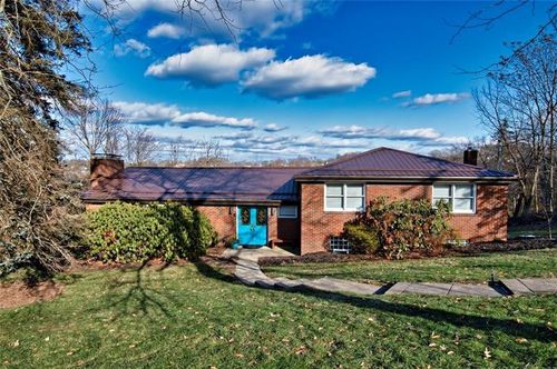 251 Franklin Dr, Upper St. Clair, PA, 15241-1820 | Card Image