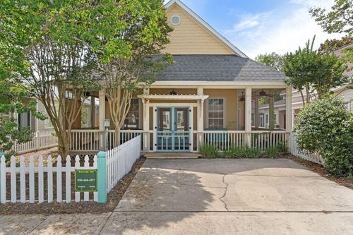 4565 Woodwind Dr, Destin, FL, 32541-3674 | Card Image