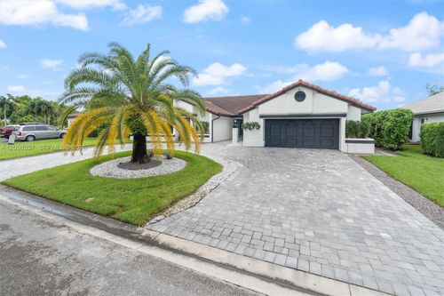 11020 Nw 5th Ct, Coral Springs, FL, 33071-8155 | Card Image