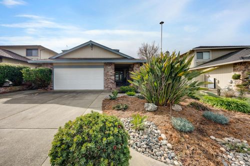 408 Duperu Drive, Crockett, CA, 94525 | Card Image