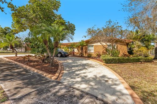 11201 Sw 136th St, Miami, FL, 33176-6415 | Card Image