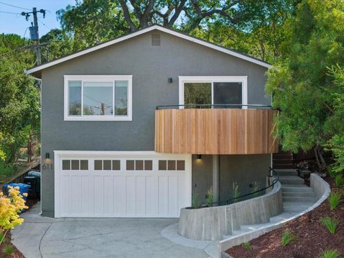 611 Hillcrest Dr, Redwood City, CA, 94062 | Card Image