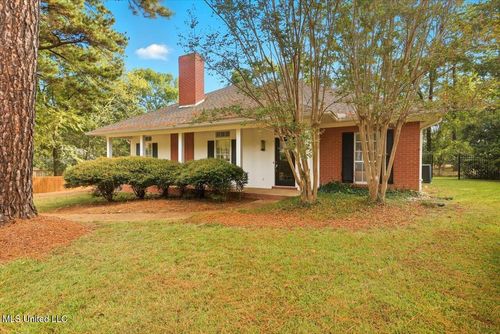 25 Moss Woods Cv, Madison, MS, 39110-9164 | Card Image