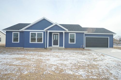 420 N Eastfield Cir, Milford, IN, 46542-1500 | Card Image