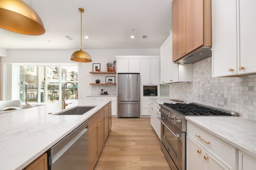 302-3053 Wycliff Ave, Dallas, TX, 75219-2654 | Card Image