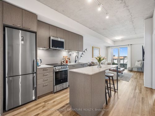 1808 St Clair Ave W, Toronto, ON, M6N0C1 | Card Image