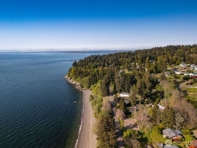 2579 W Shore Drive, House other with 8 bedrooms, 11 bathrooms and null parking in Lummi Island WA | Image 34