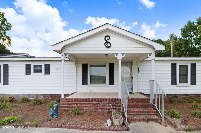 2582 Bakers Chapel Rd, House other with 3 bedrooms, 2 bathrooms and 4 parking in Smithfield NC | Image 4