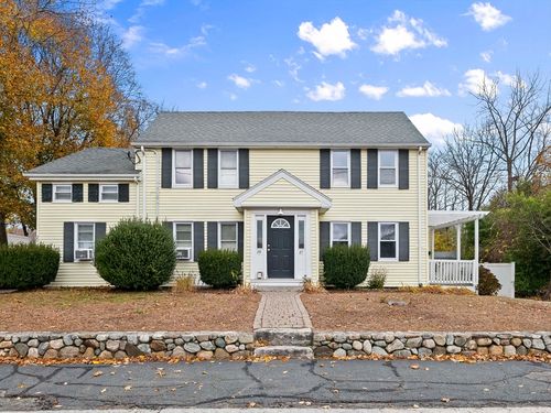 27-27 Kilby St, Woburn, MA, 01801-2957 | Card Image